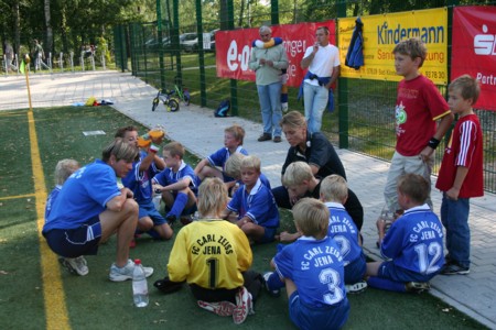 Lagebesprechung in der Halbzeitpause