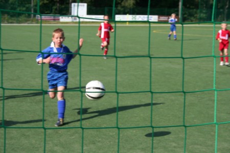 Dominik verwandelt mit links